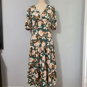 Gal Meets Glam Tegan Floral Tiered‎ Midi Dress Size 4